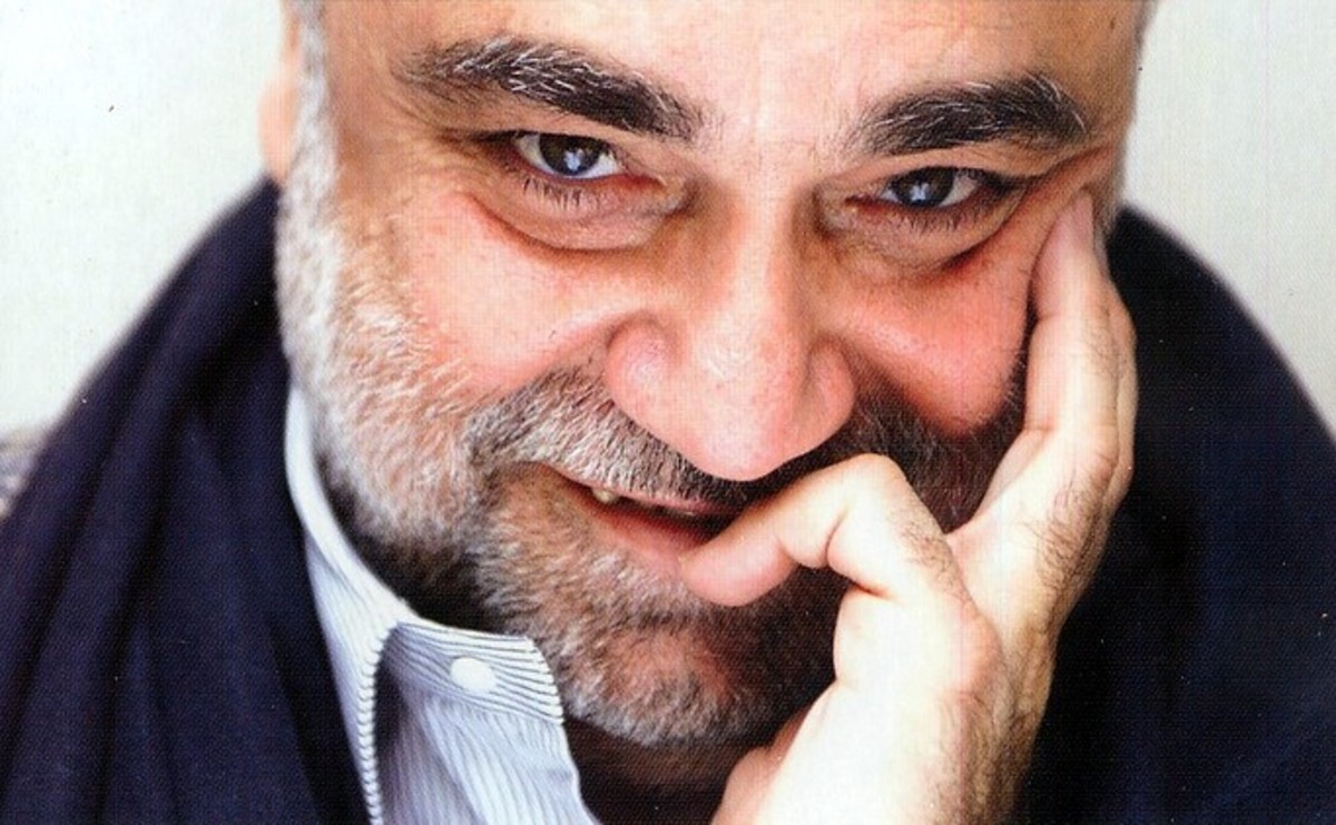 Προσφέρει τα έσοδα από τη συναυλία του στο ελληνικό κράτος
