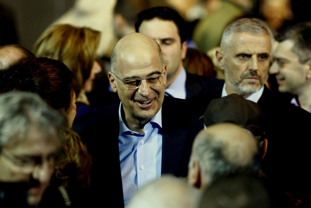 Ν.Δένδιας: Θέλει συνέδριο, “βλέπει” ηγεσία