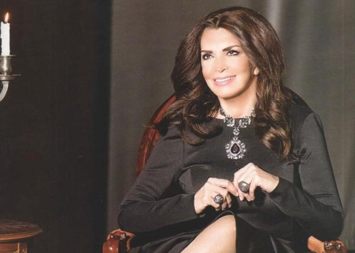 Μιμή Ντενίση: Φωτογραφήθηκε αγκαλιά με την μητέρα της