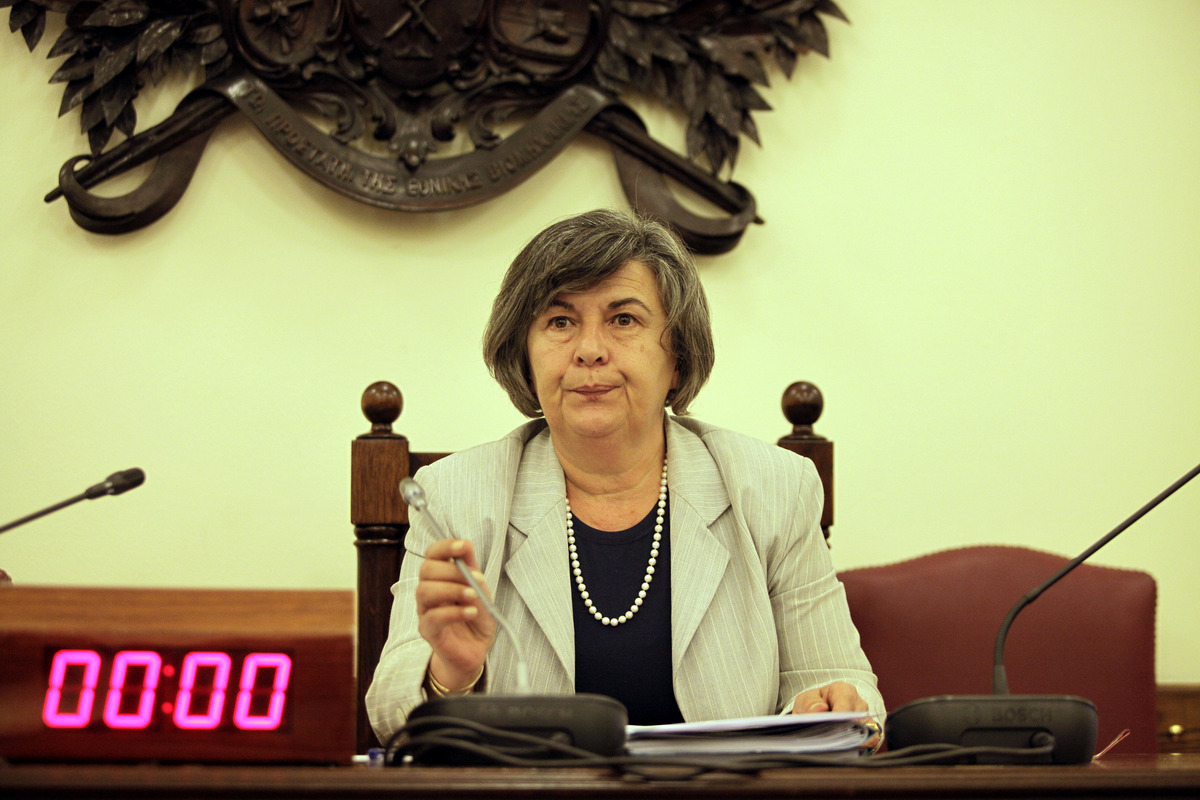 Χαραλαμπίδου: Δεν θα ψηφίσω το νομοσχέδιο ούτε παραδίδω την έδρα μου