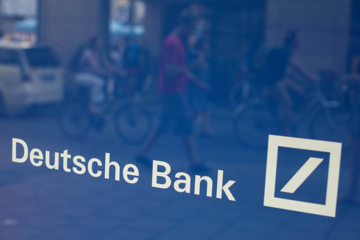 Ζημίες ανακοίνωσε η Deutsche Bank