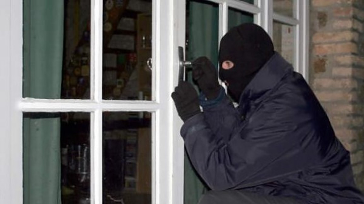 Λεμεσός: Οικιακή βοηθός καταδίωξε και συνέλαβε διαρρήκτη