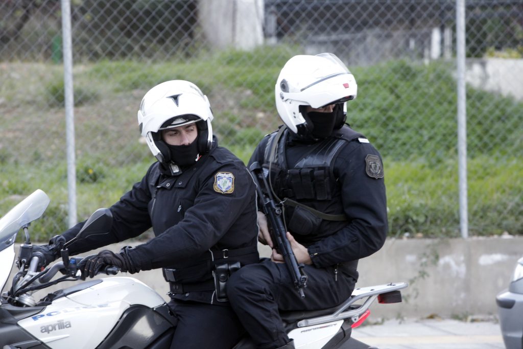 Χαλκίδα: Πατέρας και γιος πήραν στο κατόπι 26χρονο ληστή