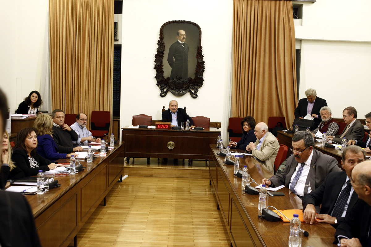 Βούτσης: Η σημερινή συνεδρίαση για το ΕΣΡ θα είναι η τελευταία!