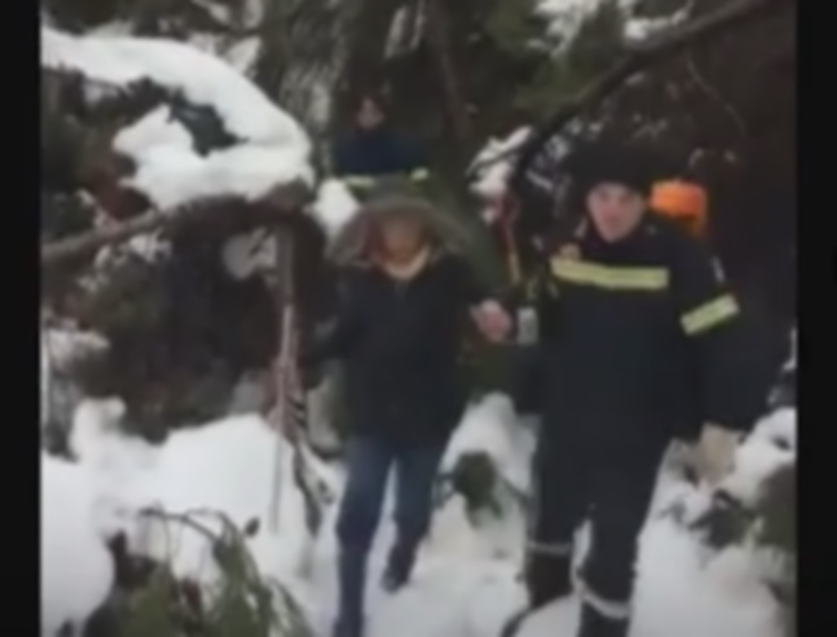 “Αν δεν ήσασταν εσείς θα πεθαίναμε”! Διάσωση από Πυροσβέστες στην Κύμη [vid]