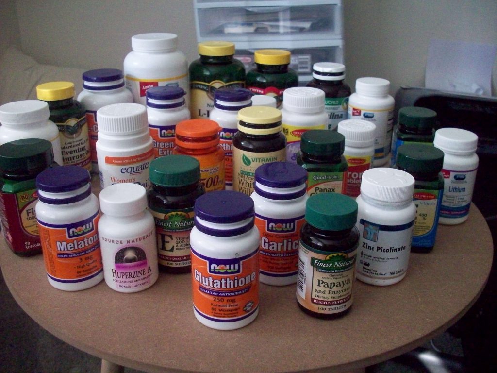 Συμπληρώματα διατροφής μόνο στα φαρμακεία