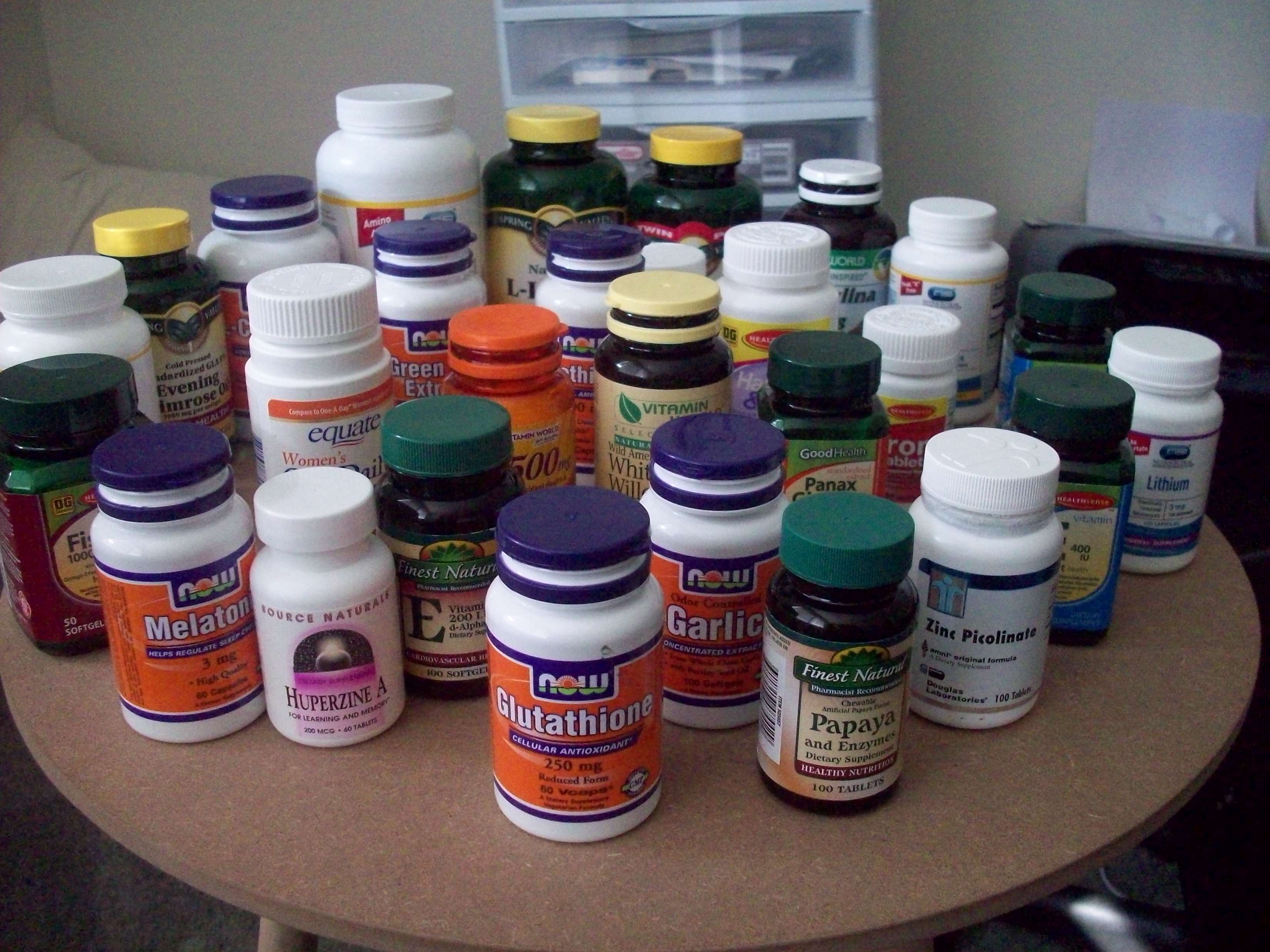 Συμπληρώματα διατροφής μόνο στα φαρμακεία