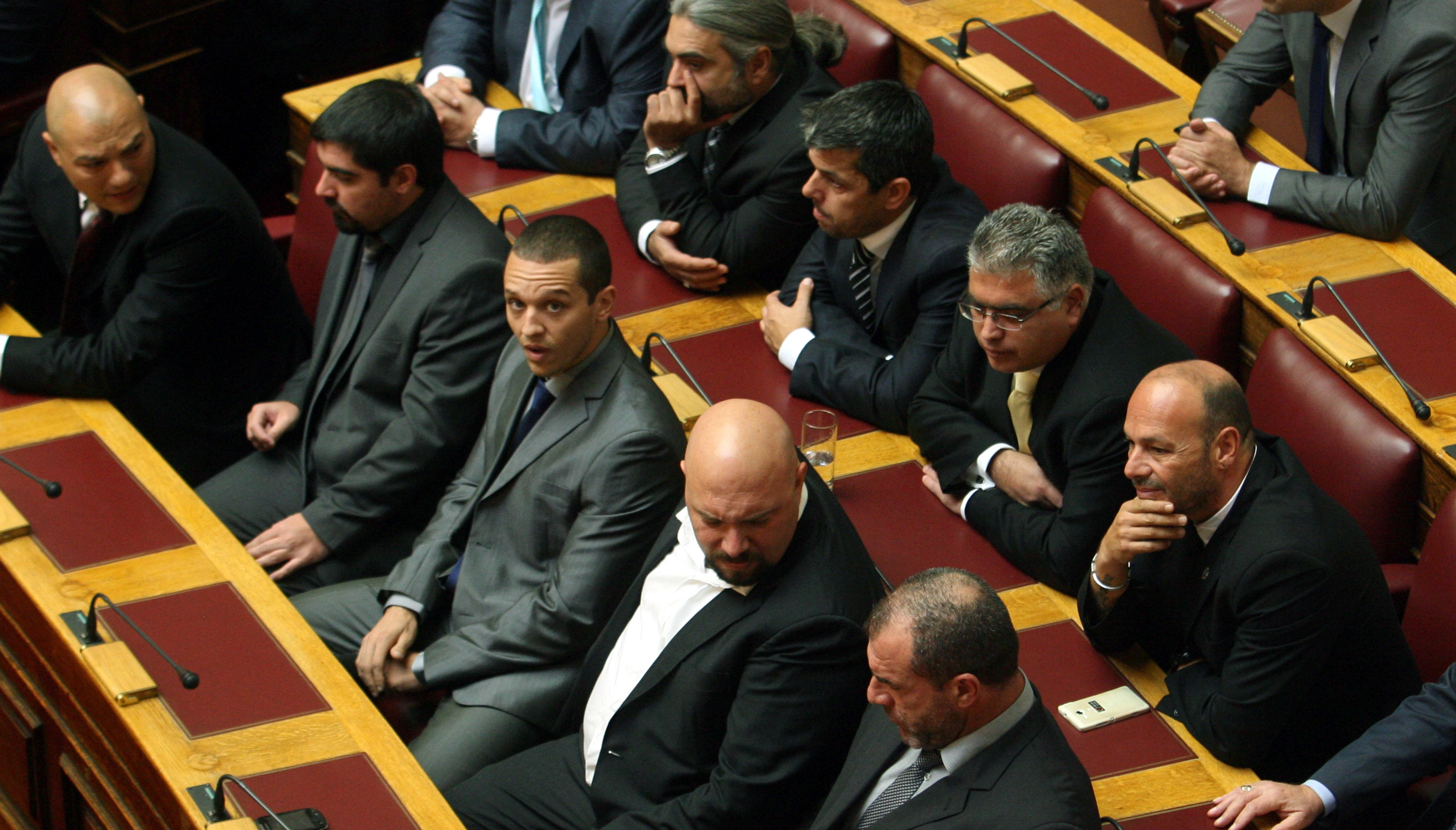 Παραλήρημα Μίχου στη Βουλή! Τον καταδιώκουν ΜΙΤ, οικογένεια Μονσάντο και μεγαλέμποροι σπόρων