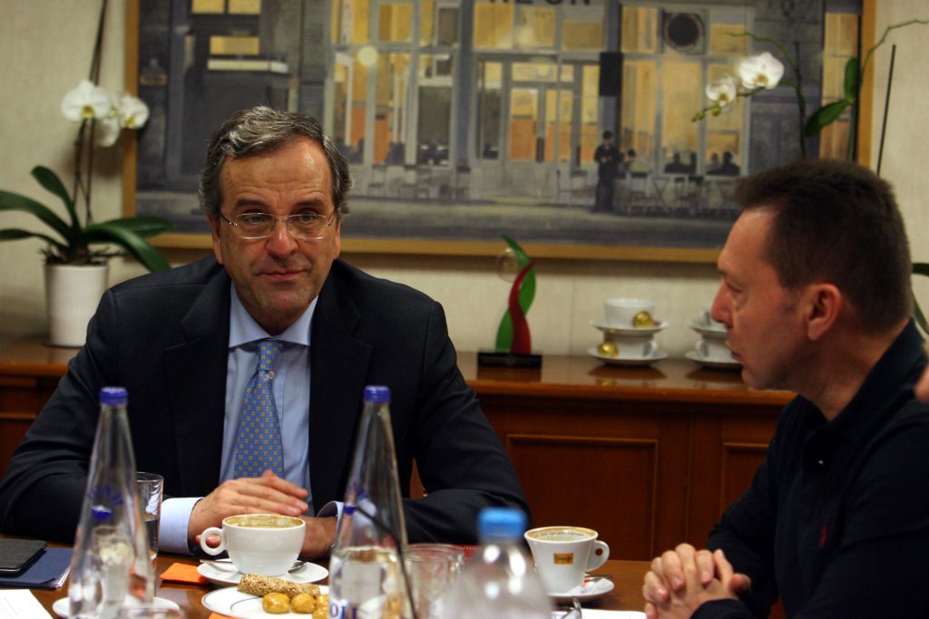 Το θρίλερ με την παραμονή του Στουρνάρα στην κυβέρνηση – Το σχέδιο για τον ανασχηματισμό – Τα δύο πρόσωπα που ακούγονται για το ΥΠΟΙΚ