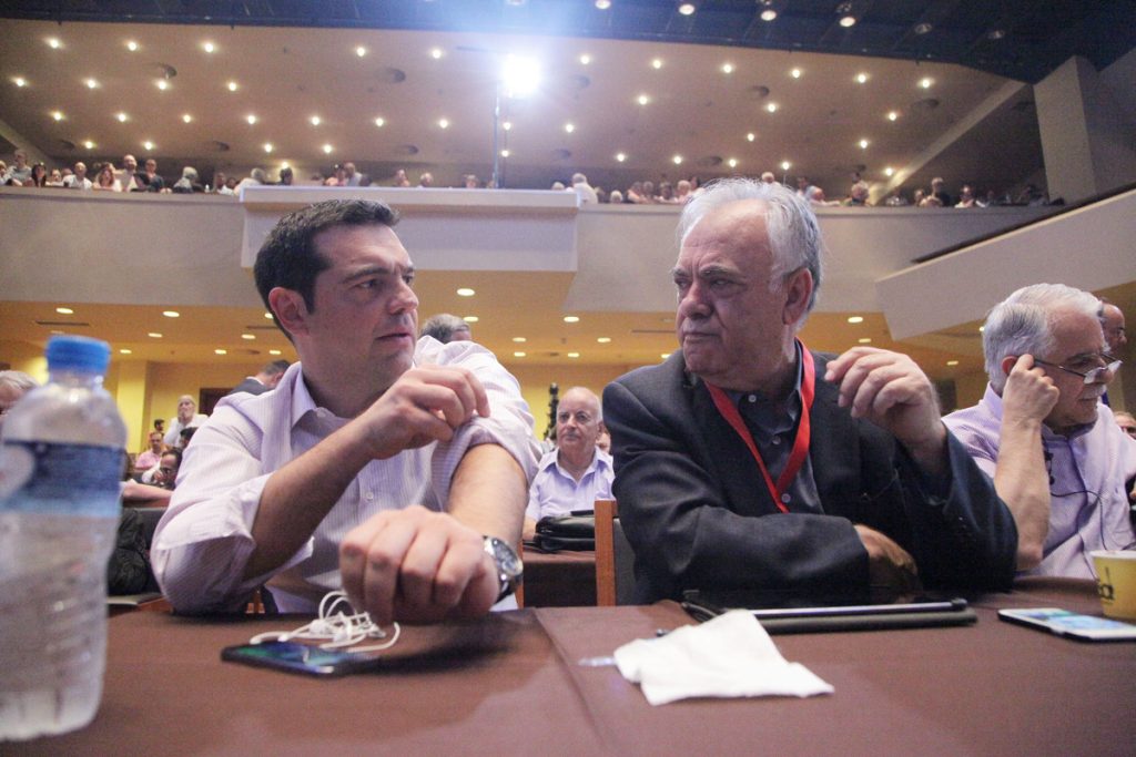 Τα 4 θέματα που χωρίζουν το Μαξίμου με τους δανειστές