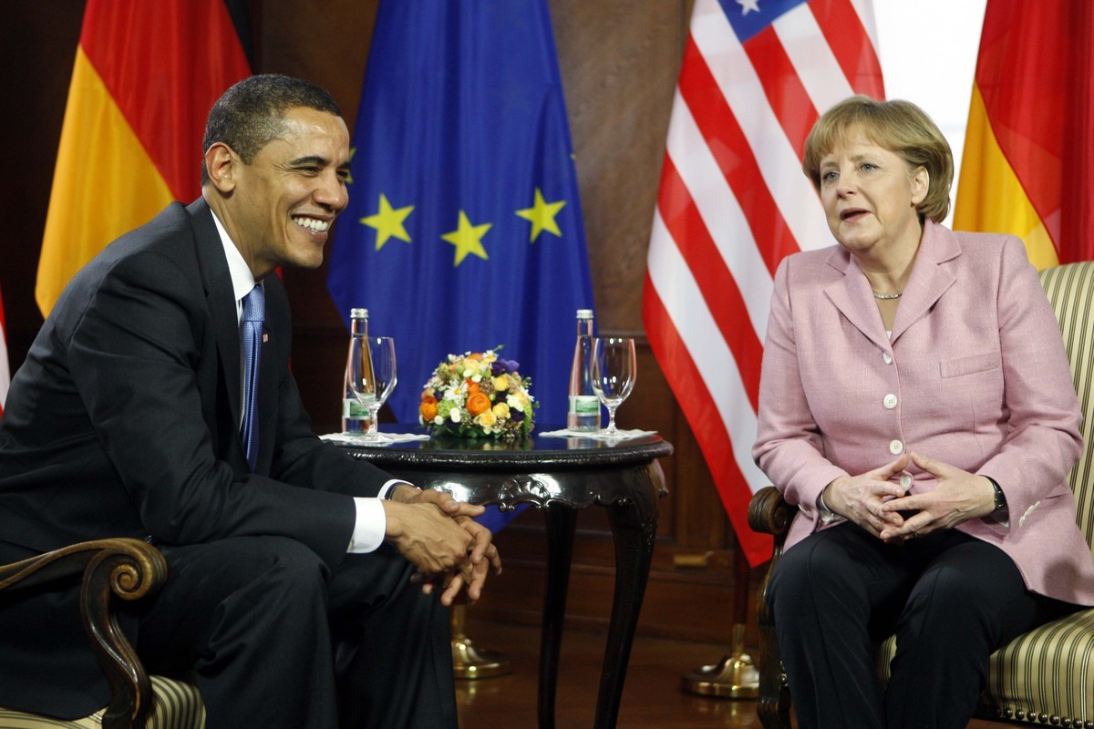 Spiegel: Πιέζει αφόρητα ο Ομπάμα την Μέρκελ για την Ελλάδα
