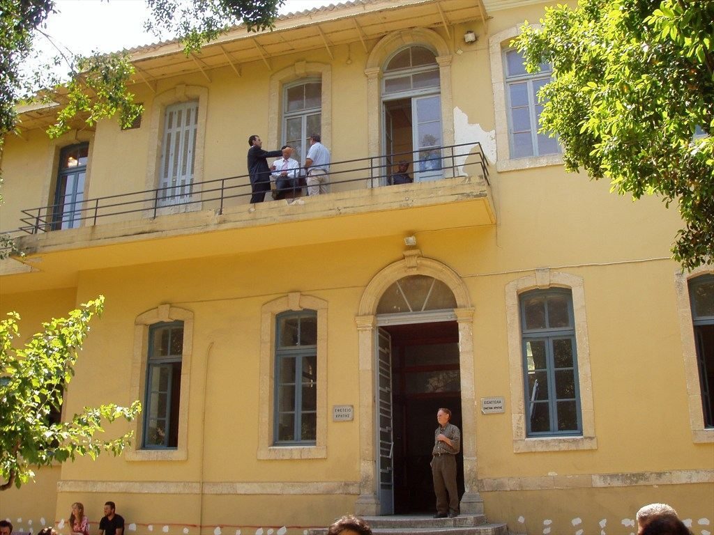 Χανιά: Πλάκωσαν στο ξύλο τον δικηγόρο της αντιδίκου!