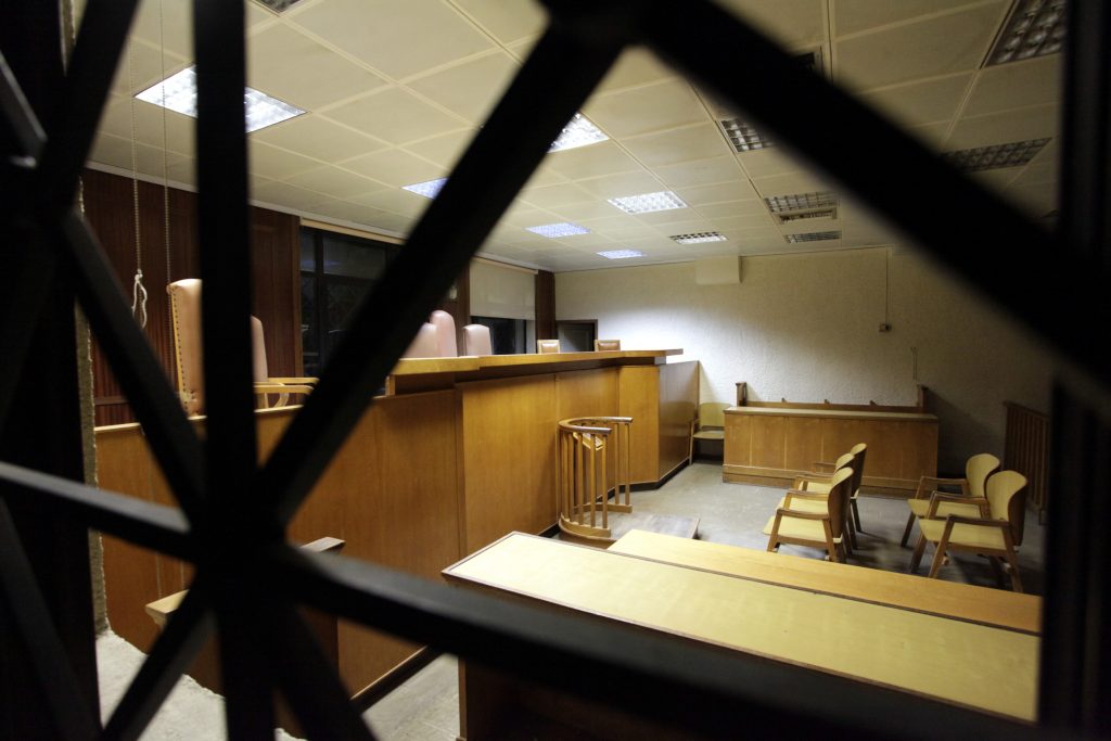 Ποινές από 5 έως 25 χρόνια κάθειρξης σε 14 μέλη της “Συνωμοσίας Πυρήνων της Φωτιάς”