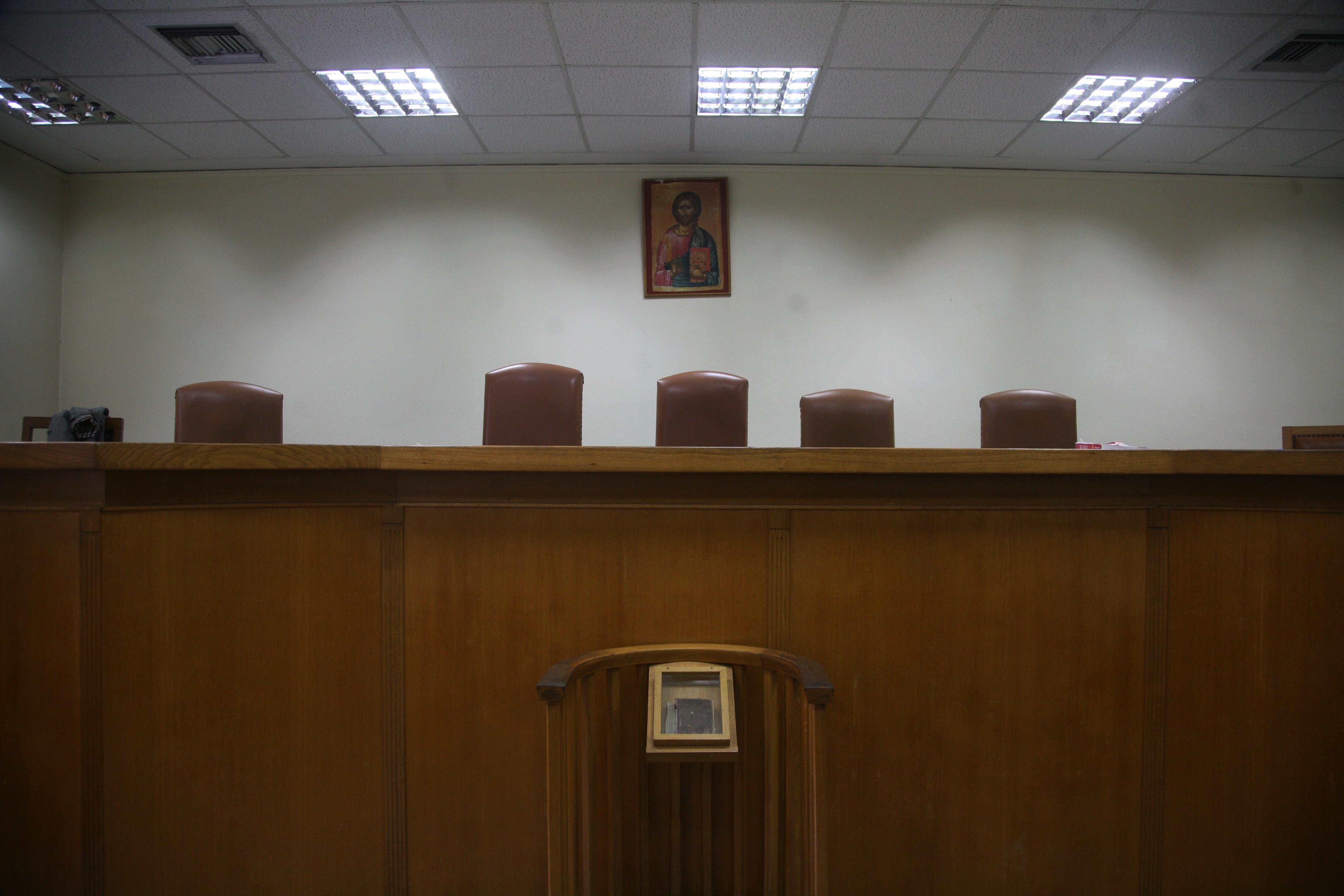 Στις 17 Σεπτεμβρίου αρχίζουν οι τηλε – δίκες