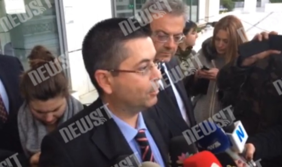 Δικηγόρος Αποστολόπουλου