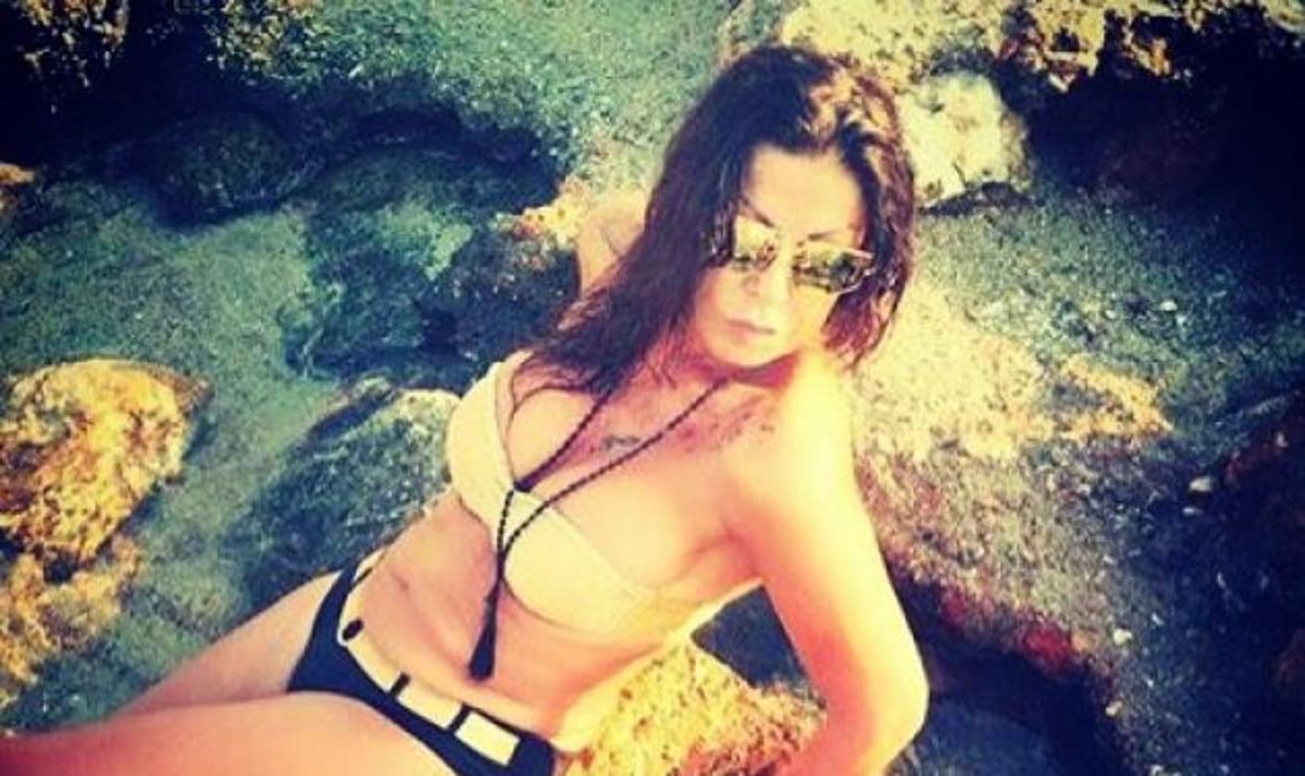 Δείτε την Άντζελα Δημητρίου χωρίς ρετούς στην παραλία!