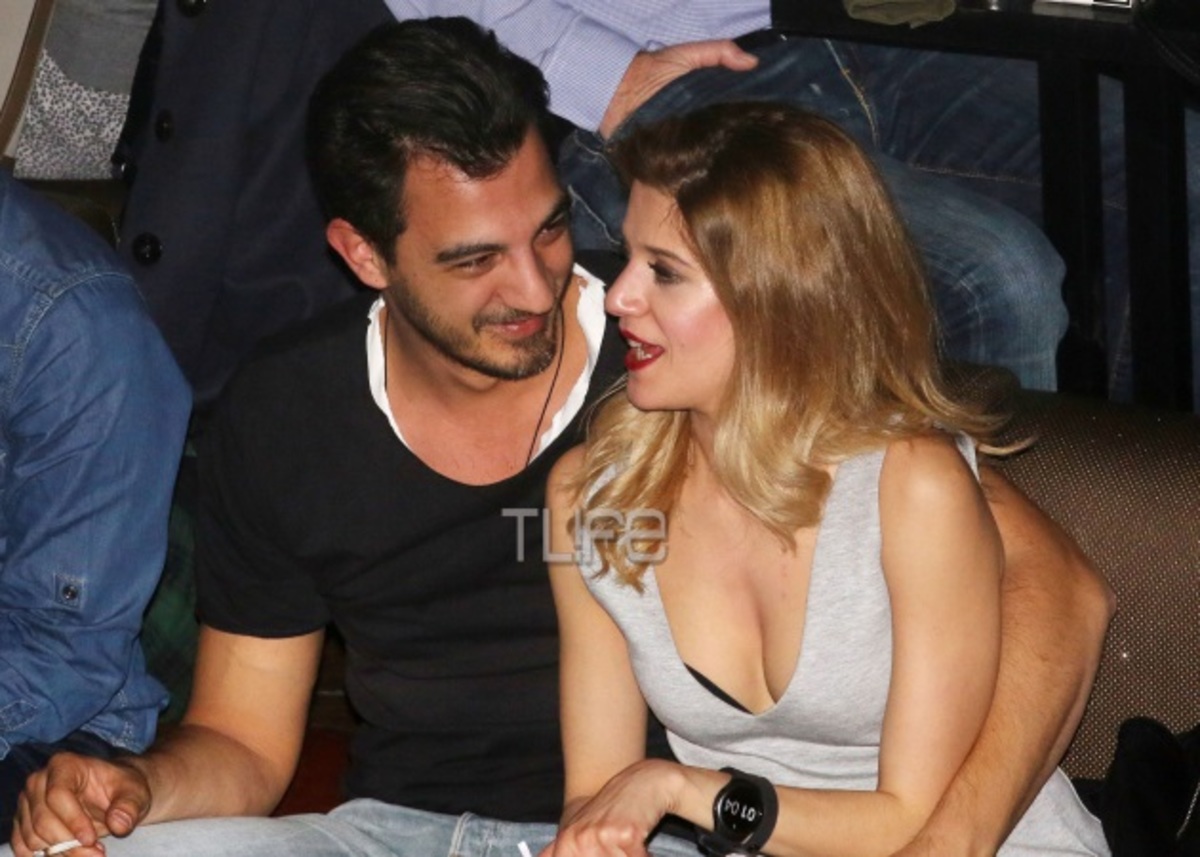 Έγκυος η Θεωνά; Τα δημοσιεύματα και η έξοδος με τον Αναστασιάδη