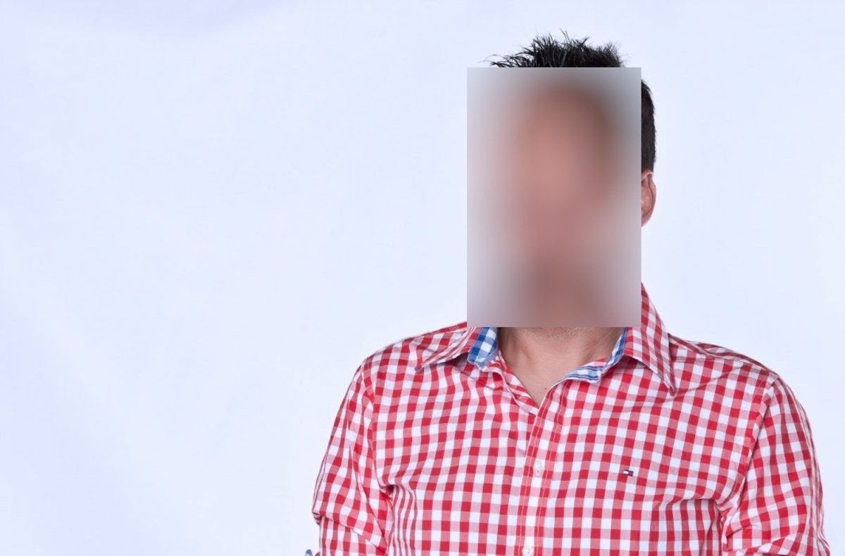 Πασίγνωστος δημοσιογράφος πουλάει πατάτες στη Νάξο! Τις μεταφέρει με γάιδαρο!