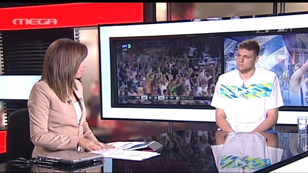 Xαραλαμπόπουλος: Ευχόμαστε… μετάλλιο και στην Εθνική ανδρών! (VIDEO)