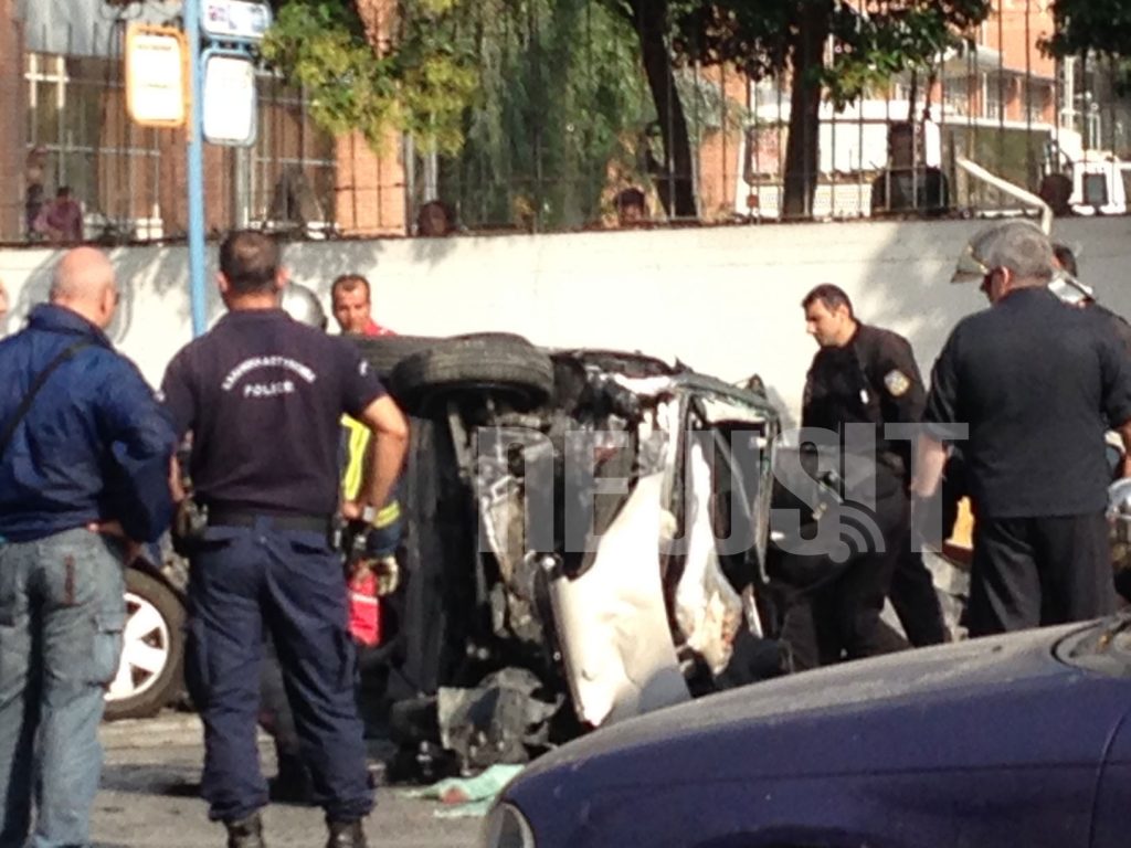 Νεα τραγωδία στην άσφαλτο! Αυτοκίνητο έπεσε σε στάση στην Πέτρου Ράλλη – Ένας νεκρός – Δυο σοβαρά τραυματίες!