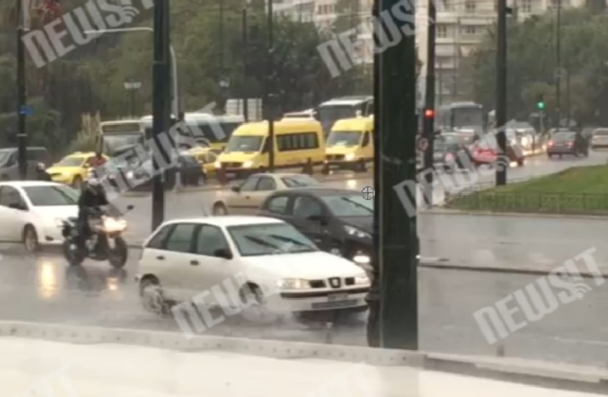 Η καταιγίδα στην Αθήνα