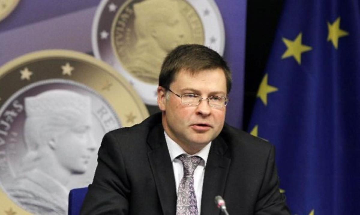 Ντομπρόβσκις: Το ευρώ δεν είναι πια ελκυστικό!