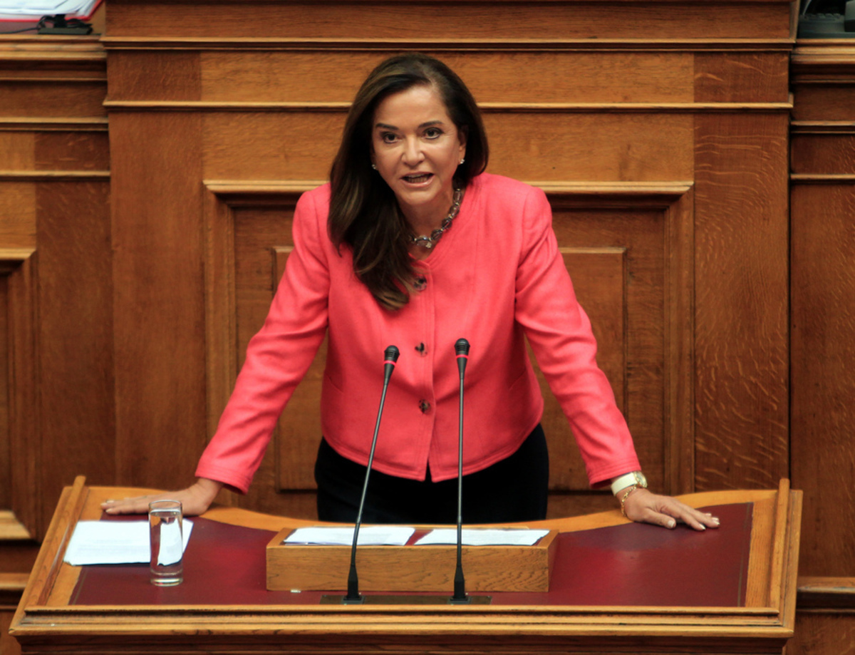Ντόρα Μπακογιάννη: Να δημιουργηθεί εθνική ομάδα μεταρρυθμίσεων και διαπραγμάτευσης