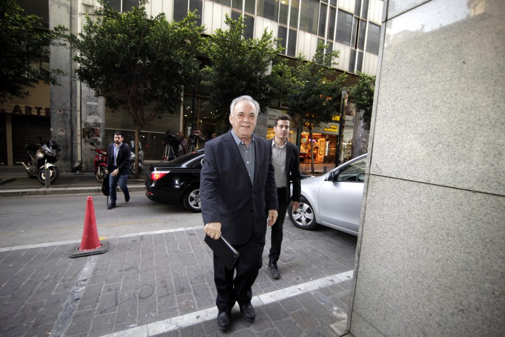 Πολυνομοσχέδιο με μεταρρυθμίσεις για γρήγορη συμφωνία – Δραγασάκης: Τις πρώτες ημέρες του Μαΐου η ολοκλήρωση