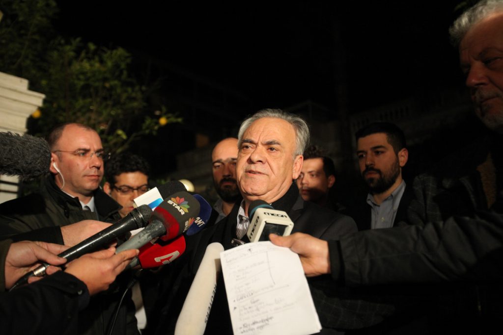 “Τσάρος” της οικονομίας ο Δραγασάκης