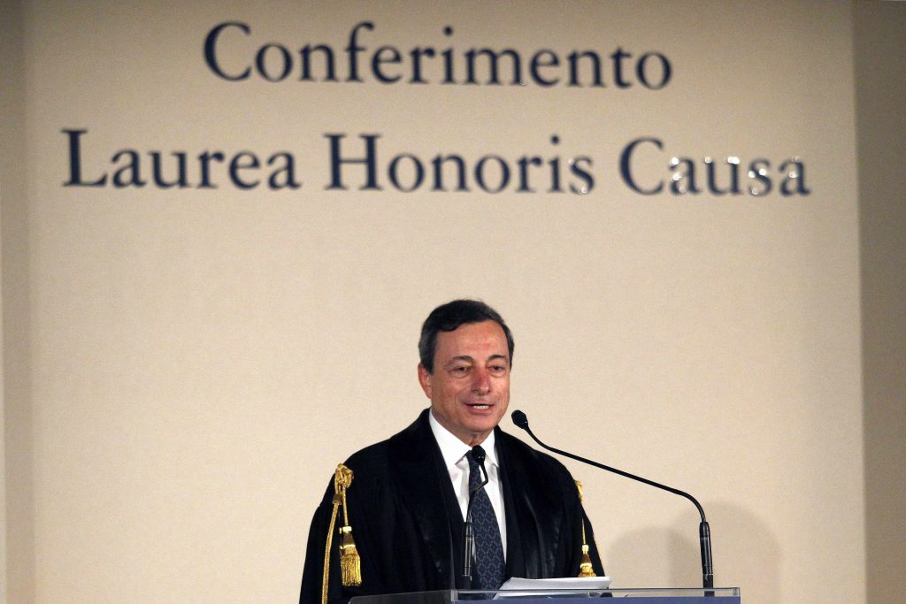 EKT: Η οικονομία της Eυρωζώνης θα συρρικνωθεί φέτος κατά 0,4%