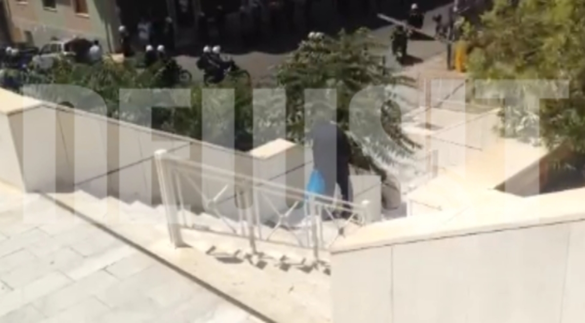 “Δρακόντεια” μέτρα στην Ευελπίδων