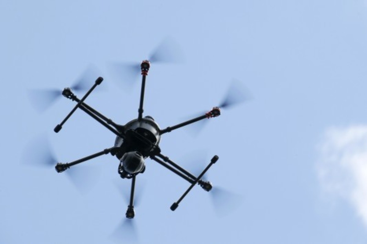 H κυβέρνηση με drones θα αρχίσει να ψάχνει τα αυθαίρετα κτίρια