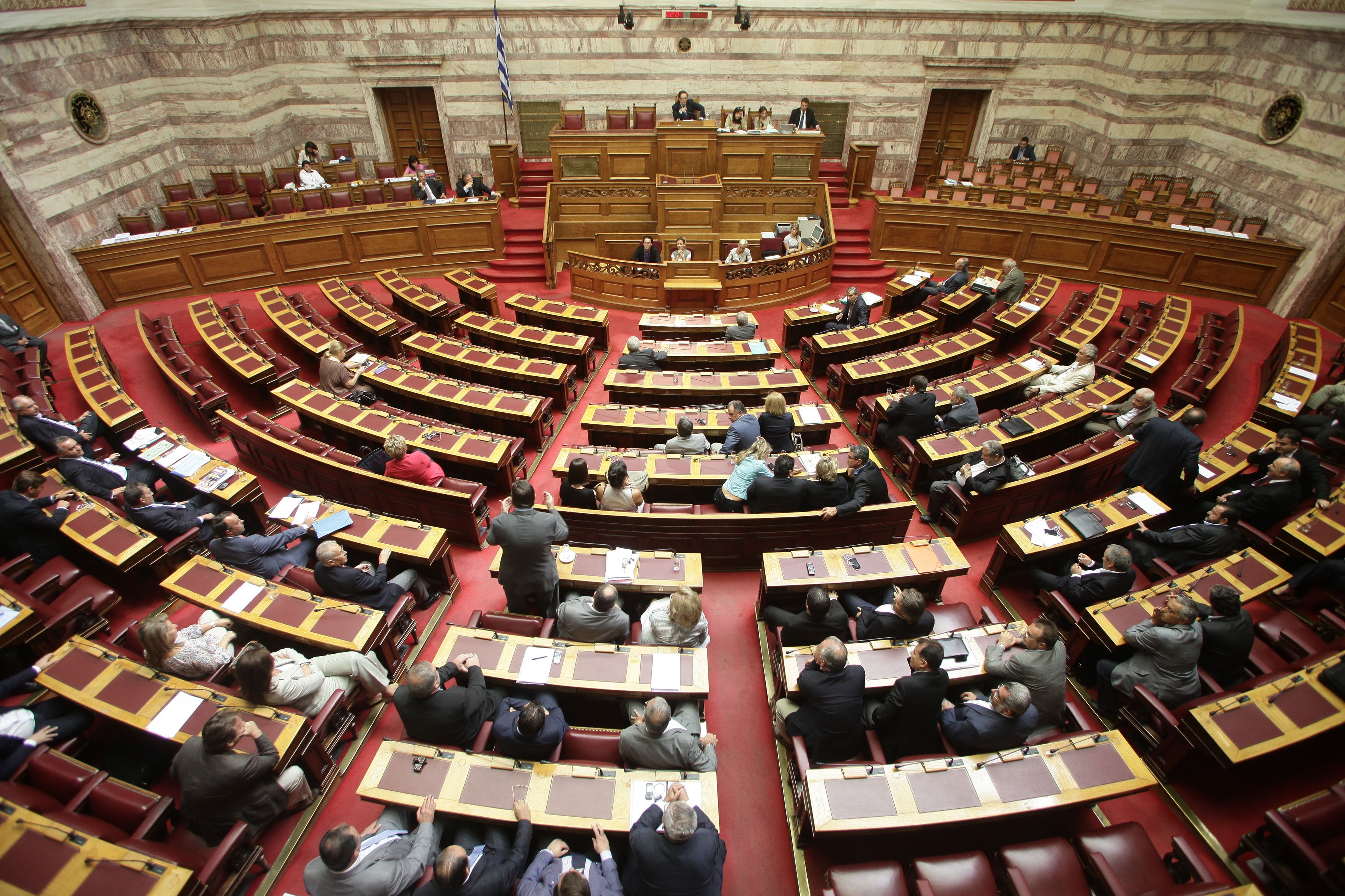 Το ΠΑΣΟΚ ζητά εξεταστική για την οικονομία την τελευταία 10ετία