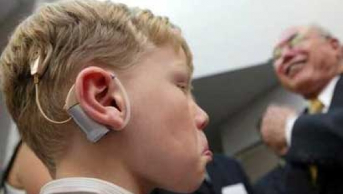 Μέσα στο αυτί κρύβεται μια… μπαταρία που παράγει ηλεκτρισμό