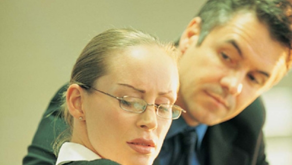 Απολύθηκε γιατί δεν ενέδωσε στις ορέξεις του αφεντικού της