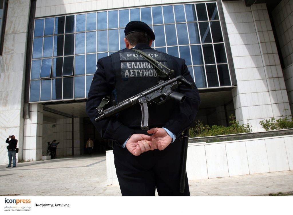 ΕΛ.ΑΣ.: Μπάτε σκύλοι αλέστε το Εφετείο!