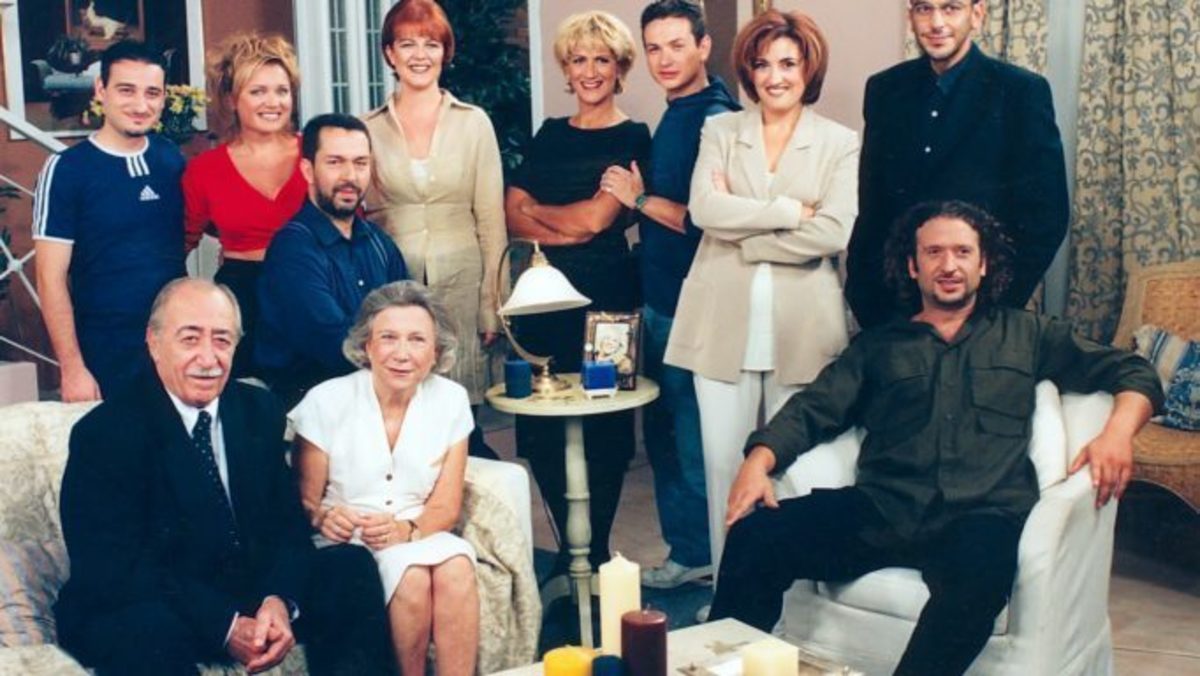 Ο Κώστας Κόκλας μιλάει για τα “Εγκλήματα”: «Ήταν να σταματήσουμε, αλλά βρέθηκαν κάποια χρήματα»