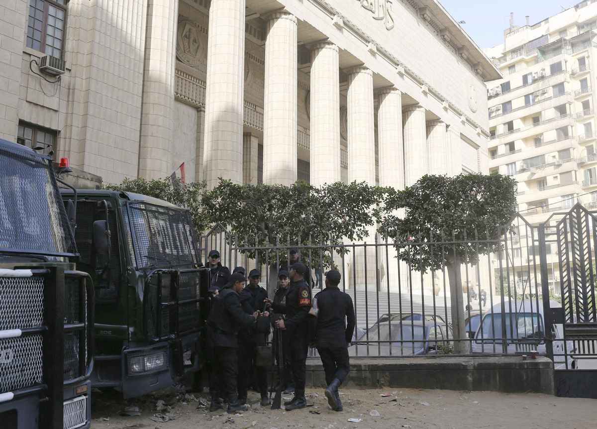 Αθώοι για τα “ομοφυλοφιλικά όργια” σε χαμάμ