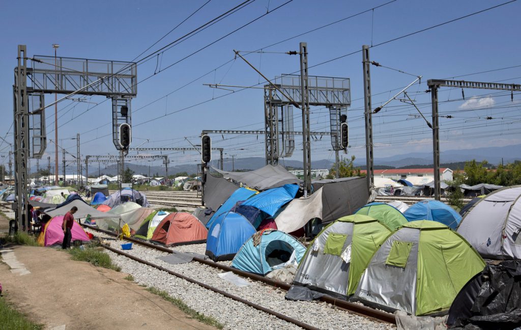 Παρέμβαση αντιεισαγγελέα μετά τις καταγγελίες για εκπόρνευση ανηλίκων σε Ελληνικό και Ειδομένη!