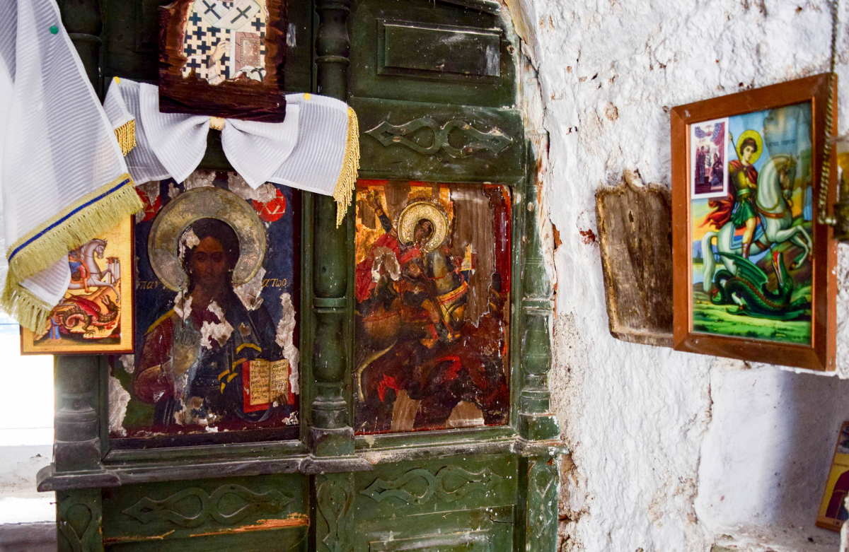 Ιωάννινα: Ιερόσυλοι άρπαξαν 11 εικόνες από εκκλησία στο Αργυροχώρι