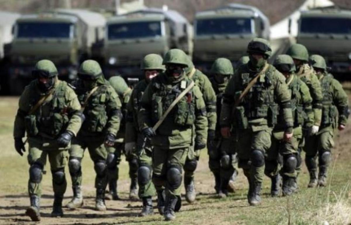 Ρωσία: 55.000 στρατεύματα στα σύνορα με την Ουκρανία – Φόβοι για εισβολή [vid]