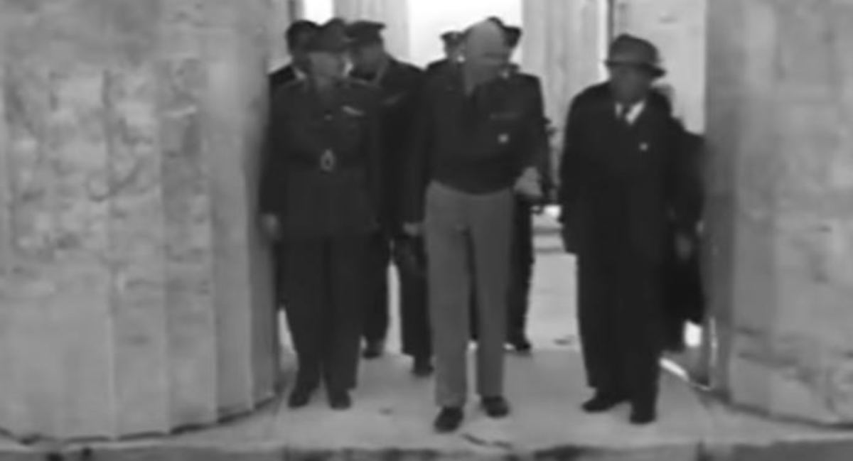 Ομπάμα στην Αθήνα: Βίντεο του ΚΚΕ για την ιστορία των επισκέψεων Προέδρων των ΗΠΑ [vid]
