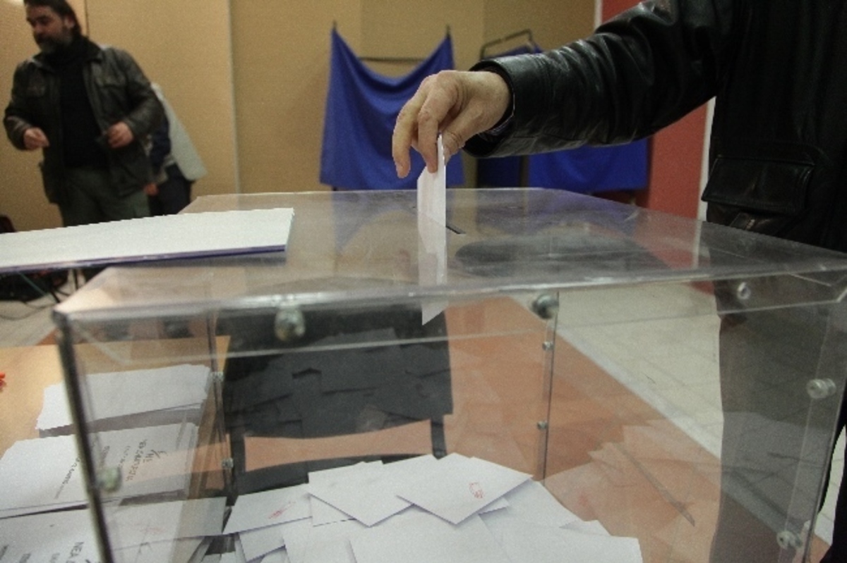 Εκλογές ΝΔ – Τα πρώτα αποτελέσματα που θα δείξουν το νικητή