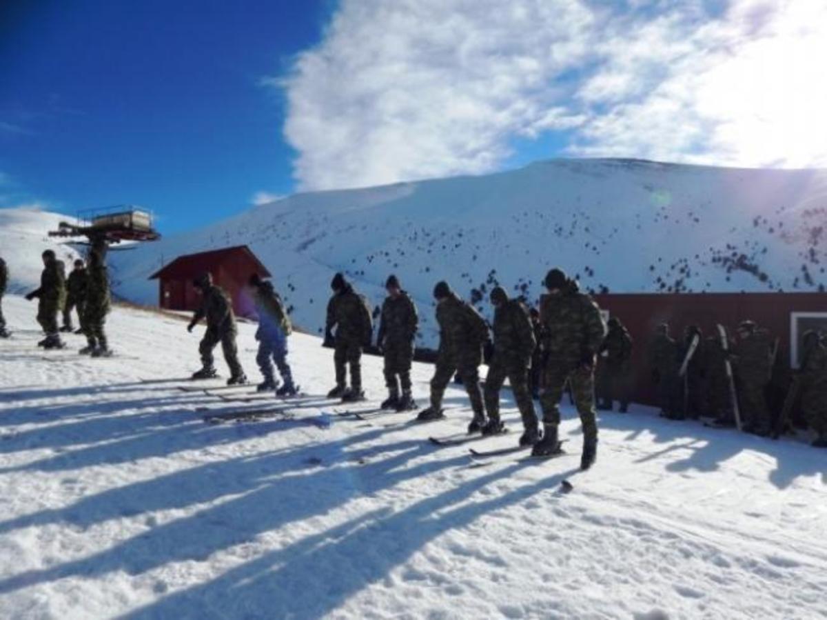 Ετσι εκπαιδεύεται ο στρατός μας στα χιόνια – ΒΙΝΤΕΟ