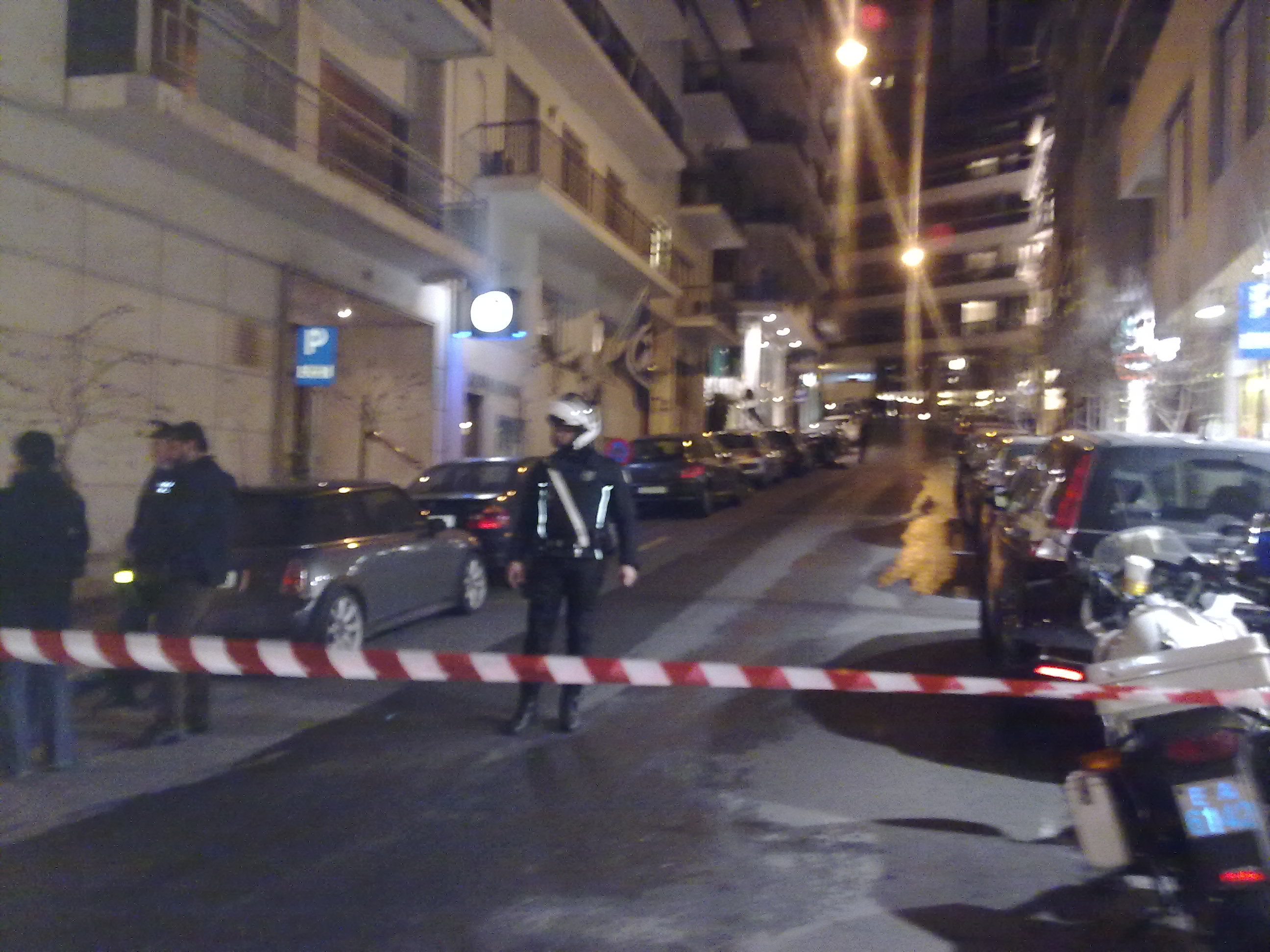 Εξερράγη εμπρηστικός μηχανισμός με γκαζάκια στο κέντρο