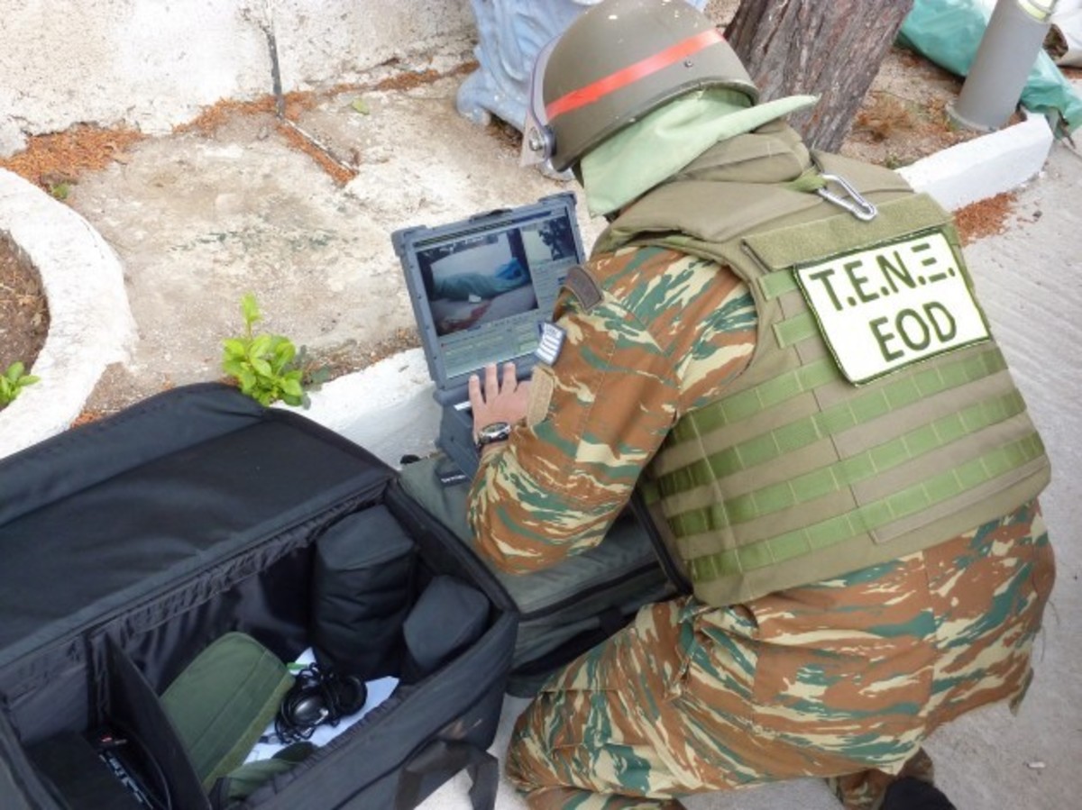 Μετέφεραν εκρηκτικά με πλοίο της γραμμής για Κυκλάδες!!!