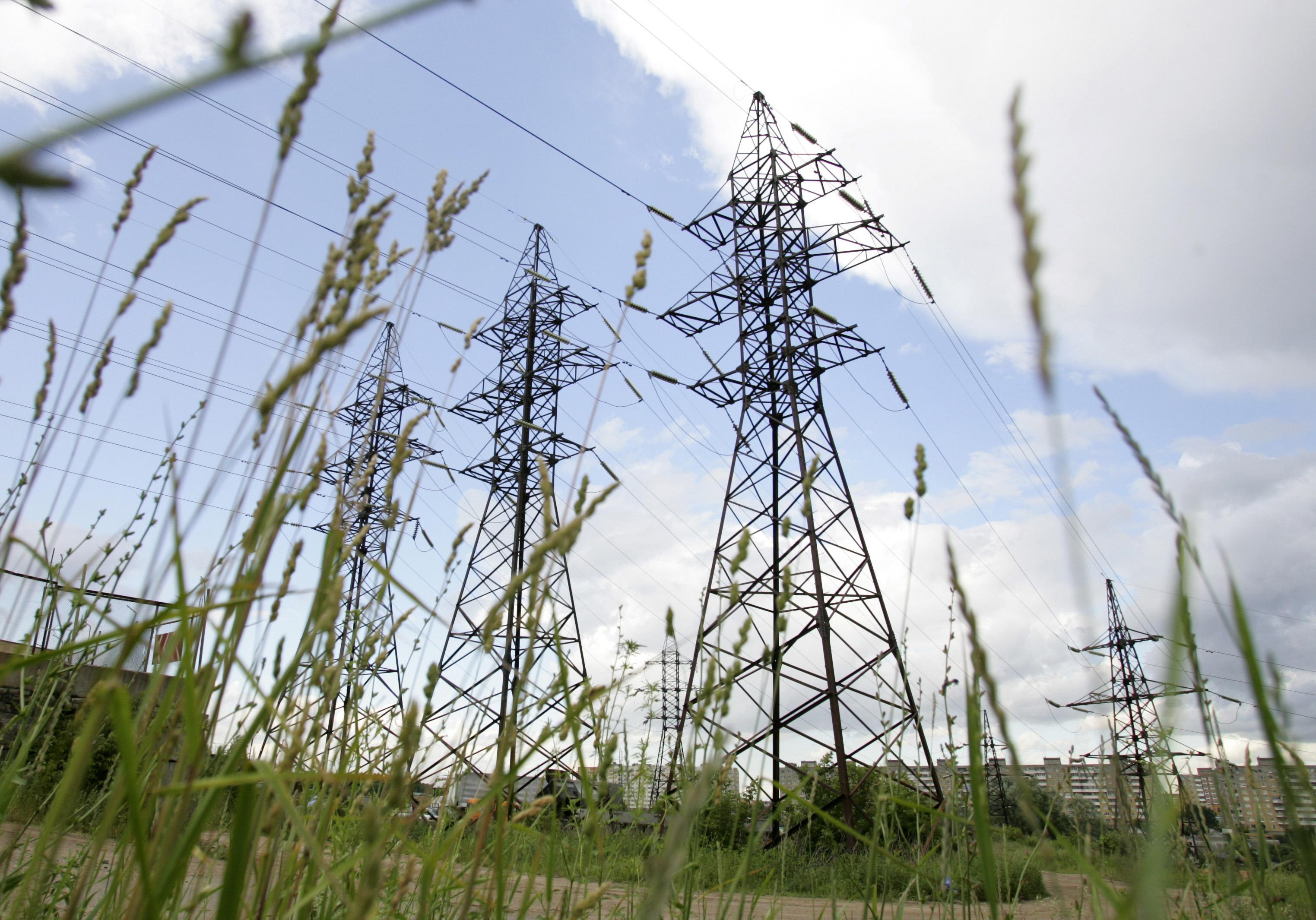 Ρωσία: Ξανάρχισαν οι παραδόσεις ηλεκτρικής ενέργειας στη Λευκορωσία