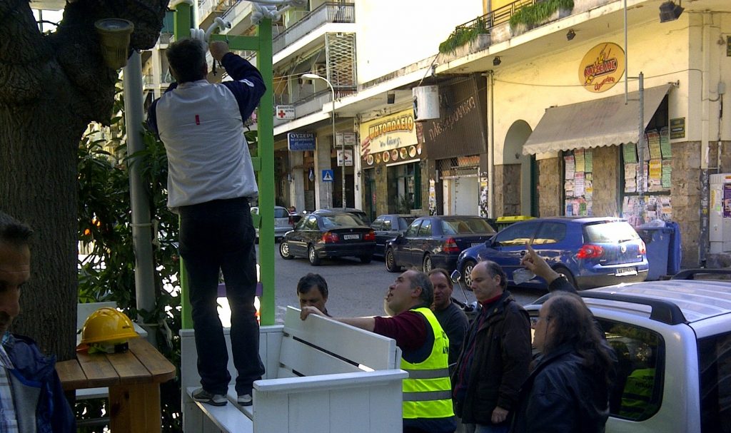 Έλεγχοι κλιμακίων του δήμου Αθηνάιων σε καταστήματα και δημόσιους χώρους