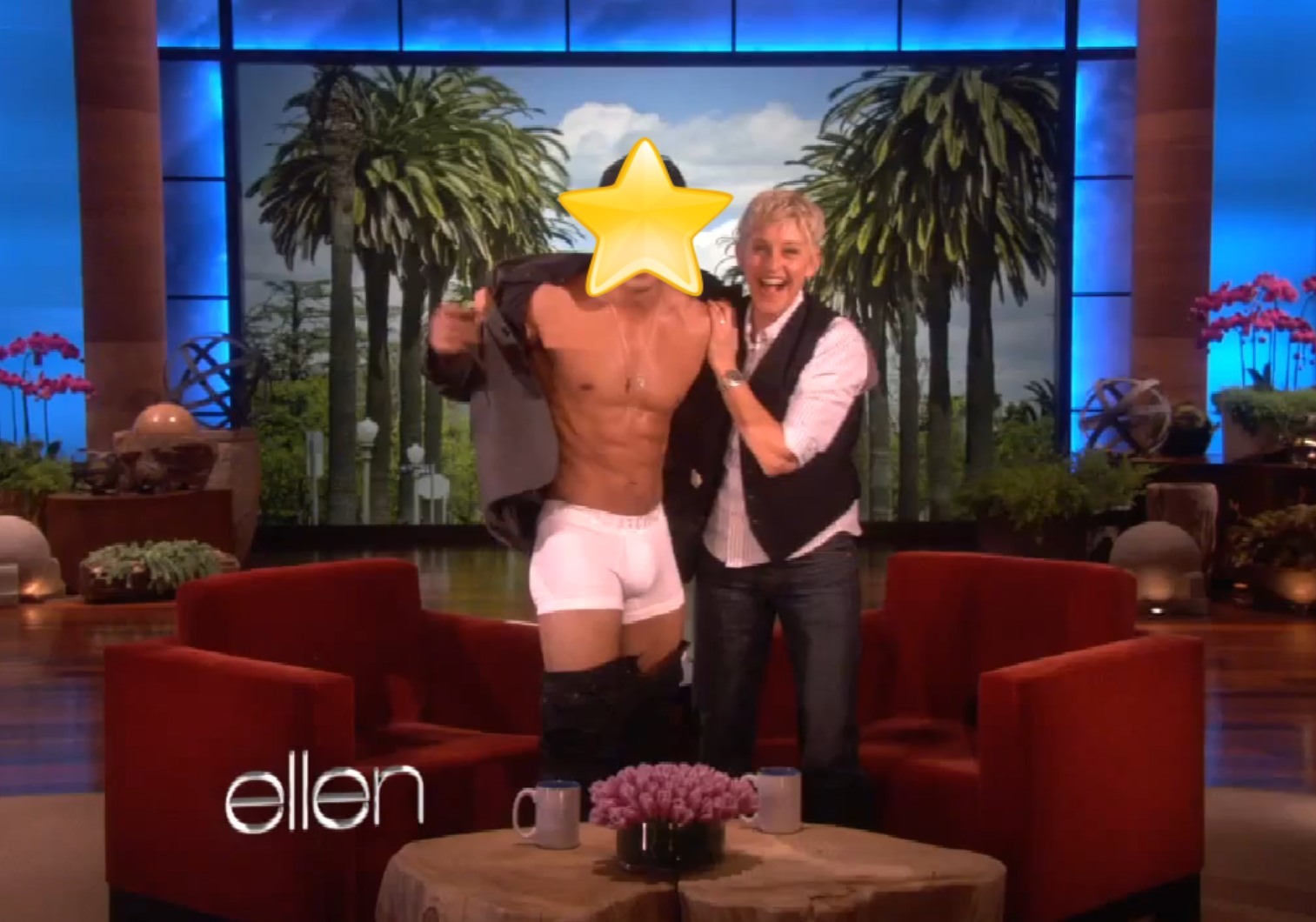 Ποιον διάσημο ηθοποιό έγδυσε η Ellen Degeneres;