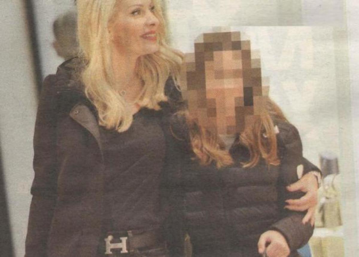 Kαι η Ελένη Μενεγάκη, ψωνίζει από τα καλάθια! Για shopping με την κόρη της Λάουρα! [pics]